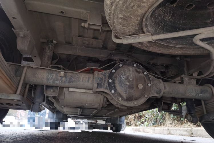 Used Wuling Rongguang EV 2022 Basic Passenger Bus Powered by Penghui Battery Chassis Rear