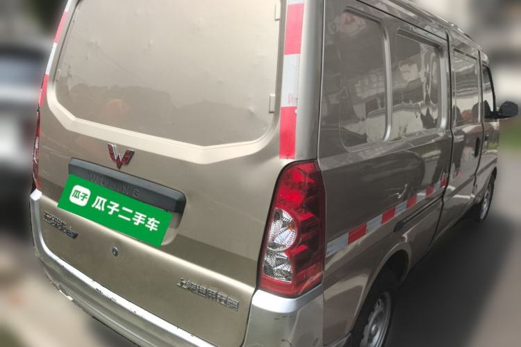 Used Wuling Rongguang EV 2022 Basic Model Enclosed-Window Vehicle with 2 Seats Equipped with Penghui Battery Rear Right 45 Deg