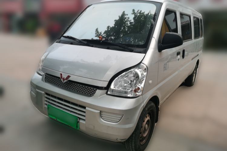Wuling Rongguang EV 2022 Basic Passenger Bus Powered by Penghui Battery