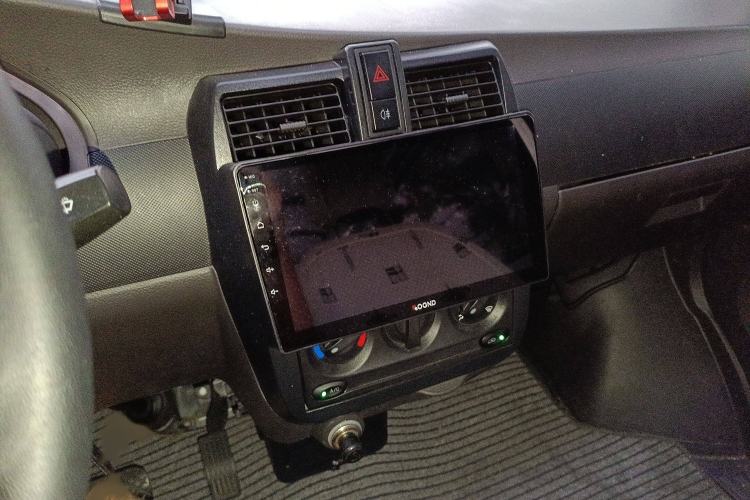 Used Wuling Rongguang EV 2022 Basic Passenger Bus Powered by Penghui Battery Audio And AC Panel