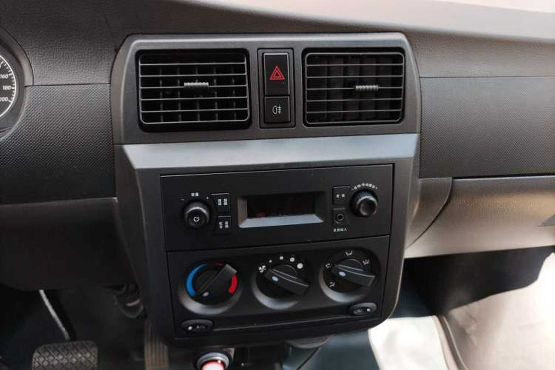 Used Wuling Rongguang EV 2022 Basic Passenger Bus Powered by Penghui Battery Audio And AC Panel