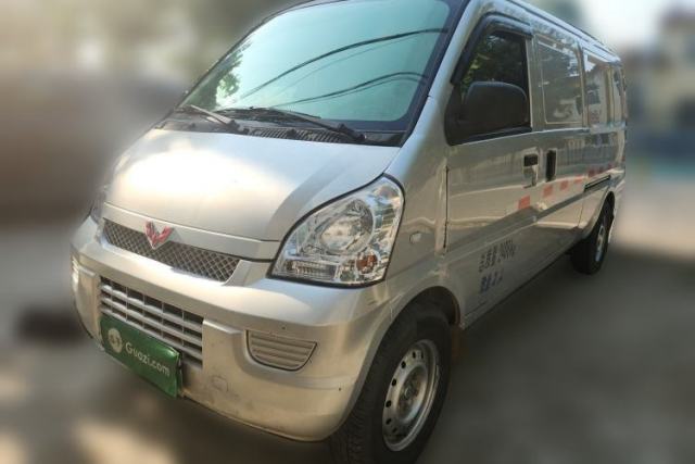 Used Wuling Rongguang EV 2022 Basic Model Enclosed-Window Vehicle with 2 Seats Equipped with Penghui Battery