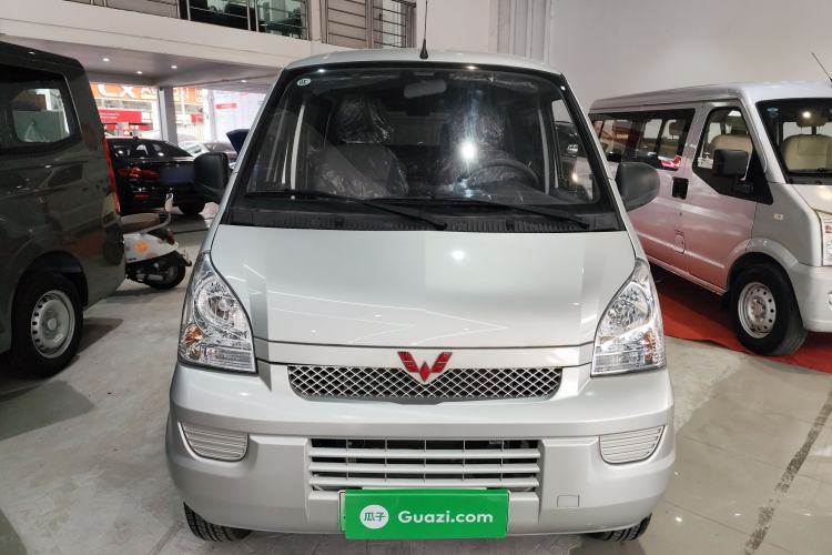 Used Wuling Rongguang EV 2022 Basic Passenger Bus Powered by Penghui Battery Exterior 1