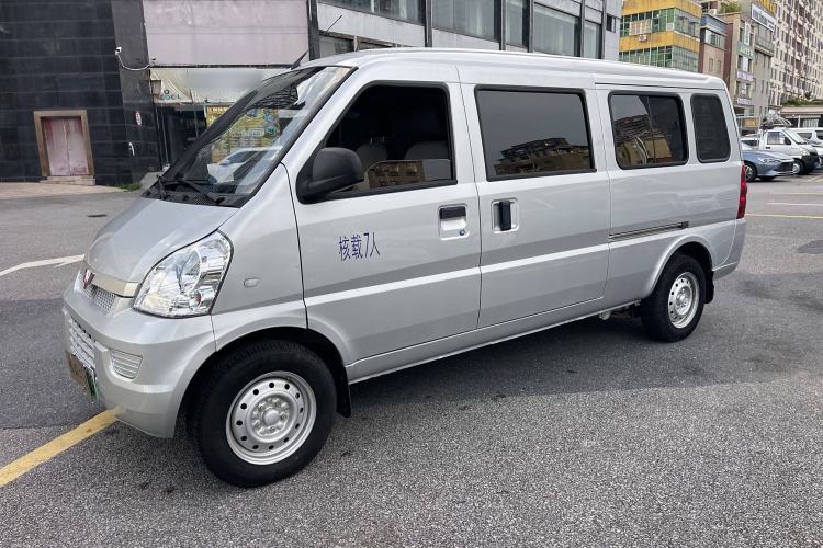 Used Wuling Rongguang EV 2022 Basic Passenger Bus Powered by Penghui Battery Exterior 7