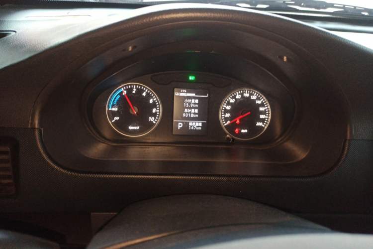 Used Wuling Rongguang EV 2022 Basic Passenger Bus Powered by Penghui Battery Instrument Cluster