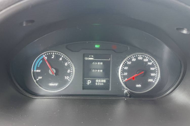 Used Wuling Rongguang EV 2022 Basic Passenger Bus Powered by Penghui Battery Interior 2