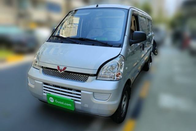 Used Wuling Rongguang EV 2022 Basic Model Enclosed-Window Vehicle with 2 Seats Equipped with Penghui Battery