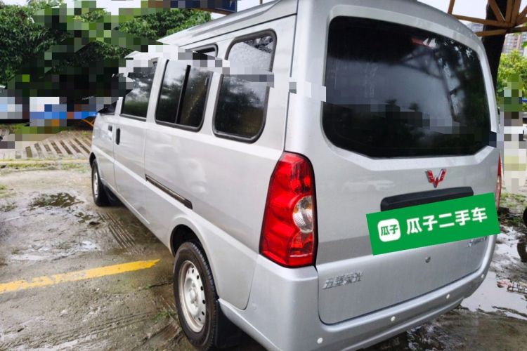 Used Wuling Rongguang EV 2022 Basic Passenger Bus Powered by Penghui Battery Rear Left 45 Deg