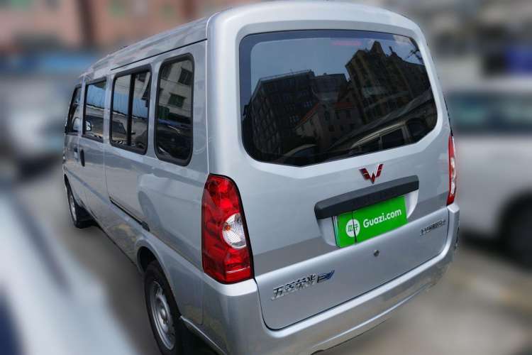 Used Wuling Rongguang EV 2022 Basic Passenger Bus Powered by Penghui Battery Rear Left 45 Deg