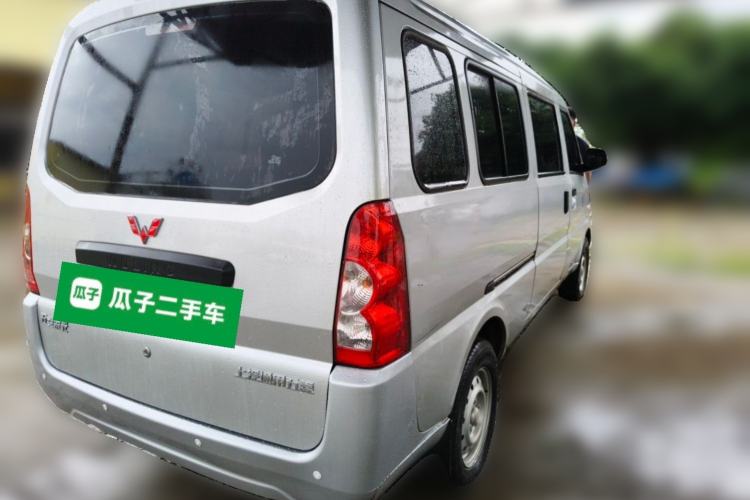Used Wuling Rongguang EV 2022 Basic Passenger Bus Powered by Penghui Battery Rear Right 45 Deg