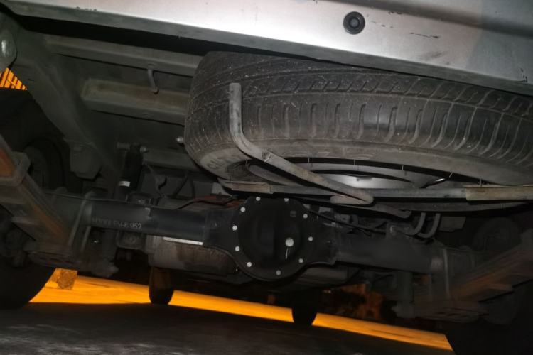 Used Wuling Rongguang EV 2022 Basic Passenger Bus Powered by Penghui Battery Chassis Rear