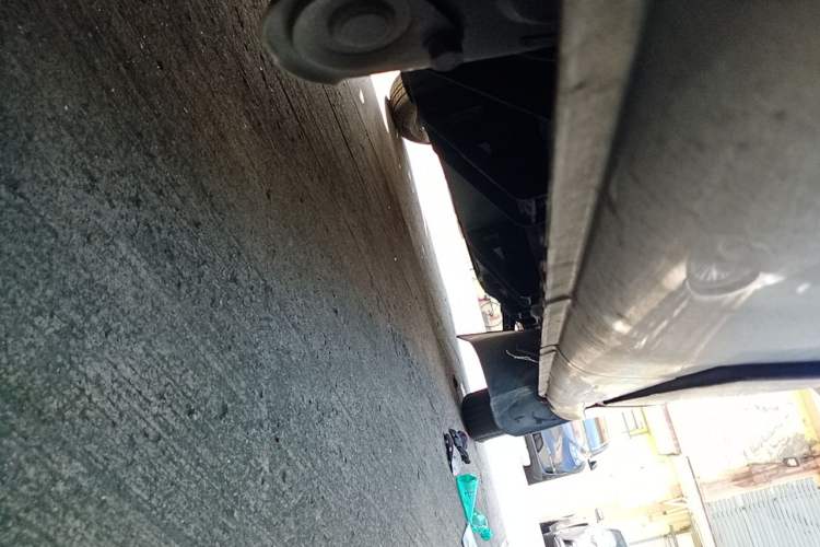 Used Wuling Rongguang EV 2022 Basic Passenger Bus Powered by Penghui Battery Chassis Rear Right