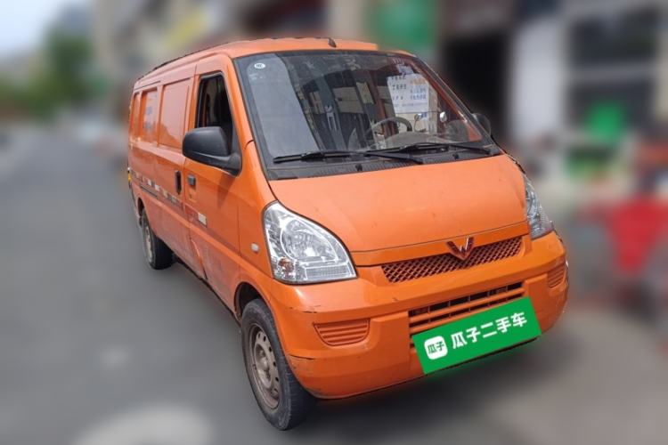 Used Wuling Rongguang EV 2022 Basic Model Enclosed-Window Vehicle with 2 Seats Equipped with Penghui Battery Front Right 45 Deg