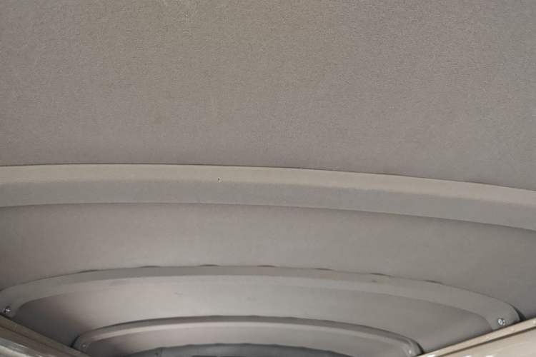 Used Wuling Rongguang EV 2022 Basic Passenger Bus Powered by Penghui Battery Headliner