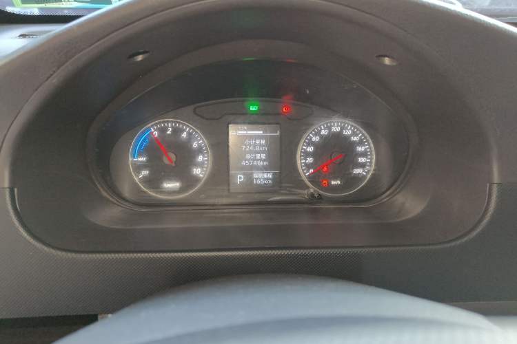 Used Wuling Rongguang EV 2022 Base Model Enclosed Cabin Vehicle 2 Seats CATL Instrument Cluster