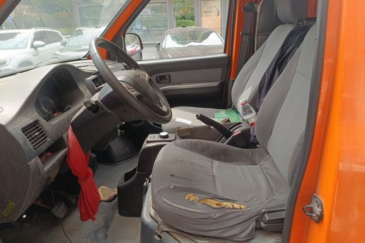 Used Wuling Rongguang EV 2022 Basic Model Enclosed-Window Vehicle with 2 Seats Equipped with Penghui Battery Left Front Seat