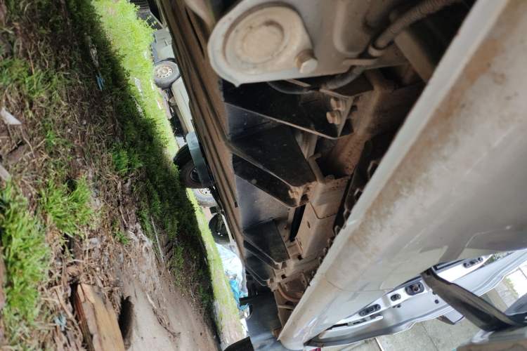 Used Wuling Rongguang EV 2023 Base Model Passenger Bus with Huating Battery Chassis Rear Right