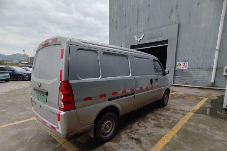 Used Wuling Rongguang EV 2023 Base Model Enclosed-Window Vehicle with 2 Seats Powered by Huating Battery Exterior 4