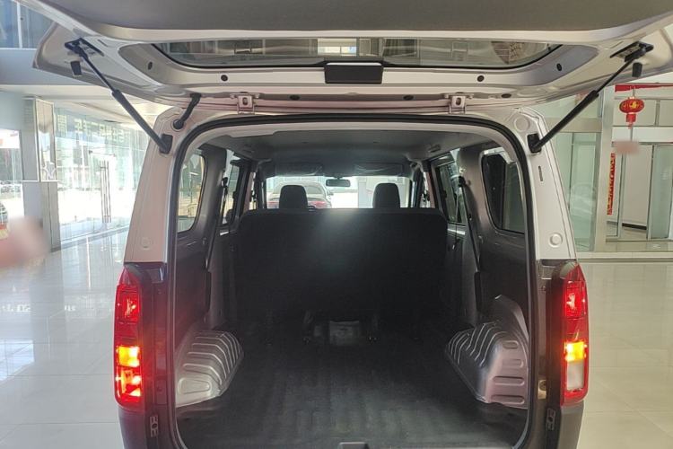 Used Wuling Rongguang EV 2026 Model 310km Standard Bus Version Trunk