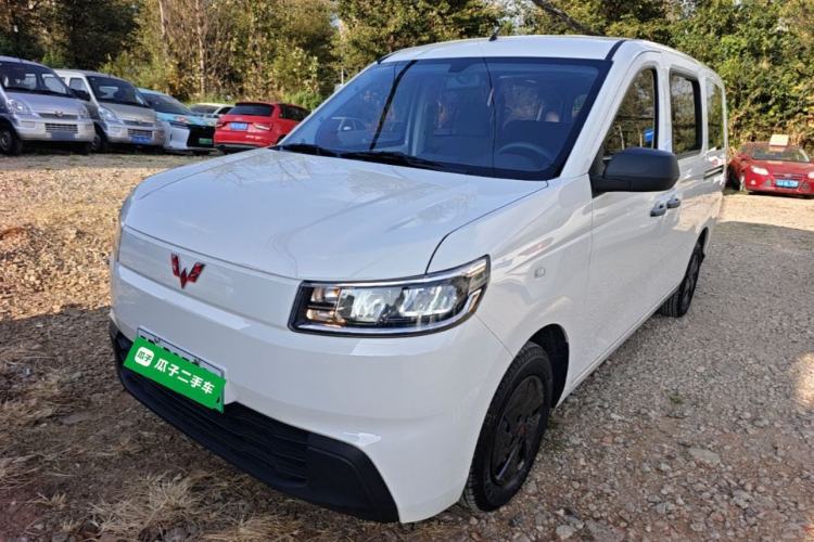 Wuling Rongguang EV 2026 Model 310km Standard Bus Version
