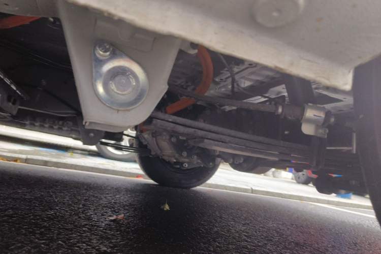 Used Wuling Rongguang EV 2026 Model 310km Standard Bus Version Chassis Rear Left