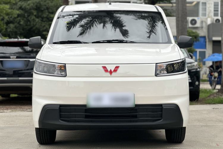 Used Wuling Rongguang EV 2026 Model 310km Standard Bus Version Exterior 1
