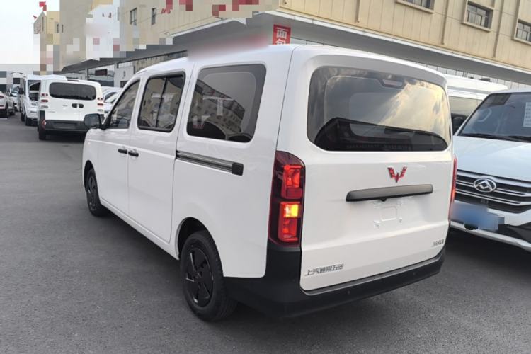 Used Wuling Rongguang EV 2026 Model 310km Standard Bus Version Exterior 2