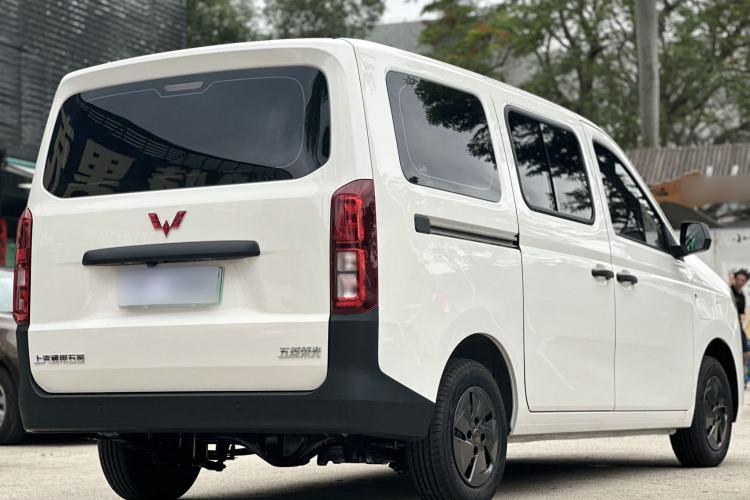 Used Wuling Rongguang EV 2026 Model 310km Standard Bus Version Exterior 3