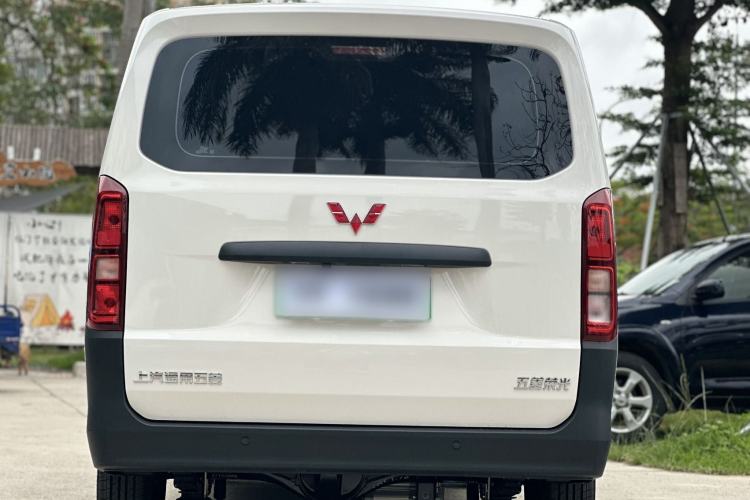 Used Wuling Rongguang EV 2026 Model 310km Standard Bus Version Exterior 4