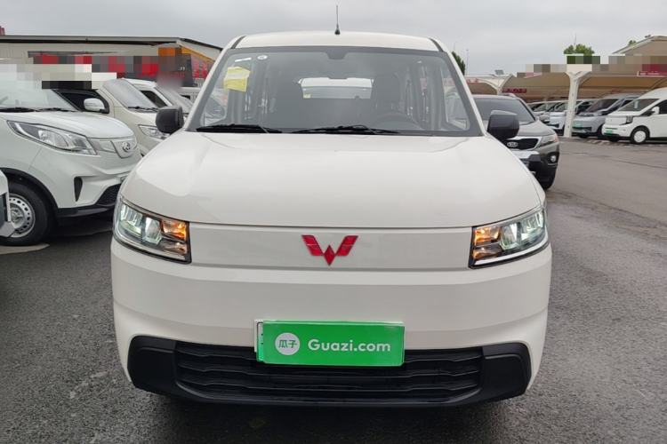 Used Wuling Rongguang EV 2026 Model 310km Standard Bus Version Front