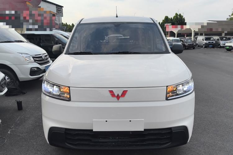 Used Wuling Rongguang EV 2026 Model 310km Standard Bus Version Front
