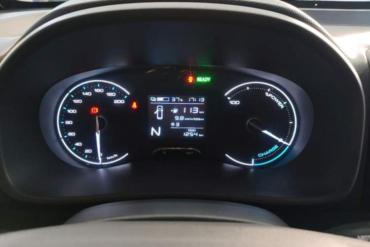 Used Wuling Rongguang EV 2026 Model 310km Standard Bus Version Instrument Cluster