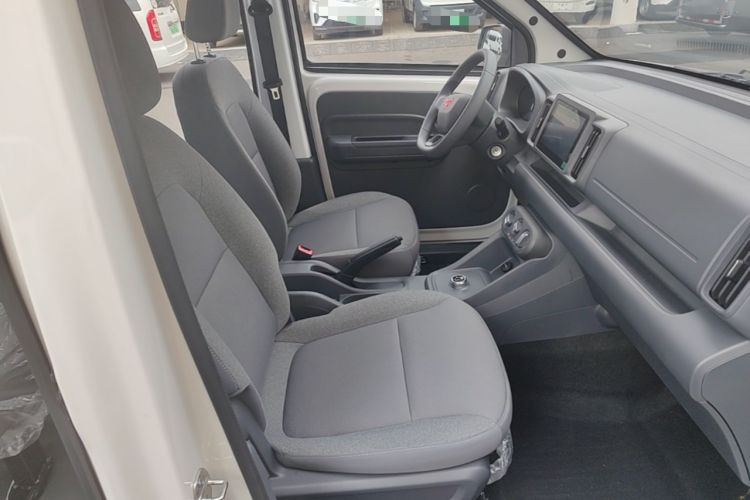 Used Wuling Rongguang EV 2026 Model 310km Standard Bus Version Right Front Seat
