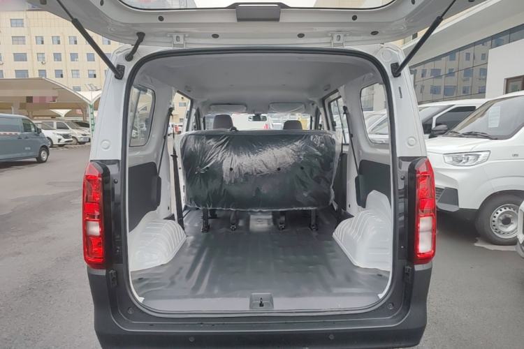 Used Wuling Rongguang EV 2026 Model 310km Standard Bus Version Trunk