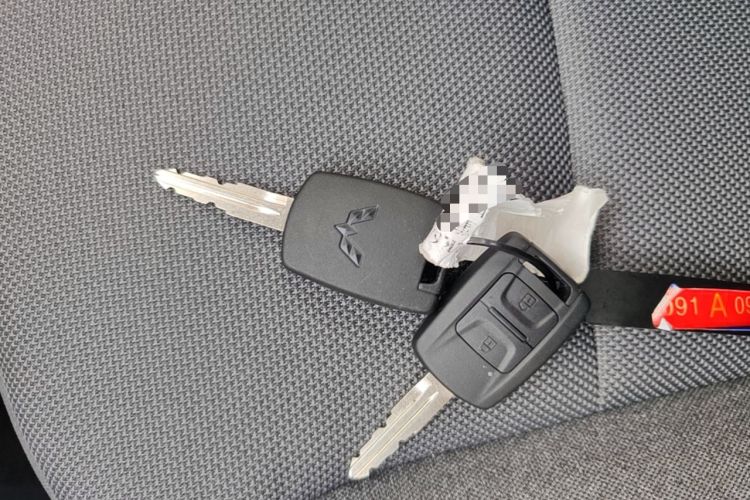 Used Wuling Rongguang EV 2026 Model 310km Standard Bus Version Vehicle Key