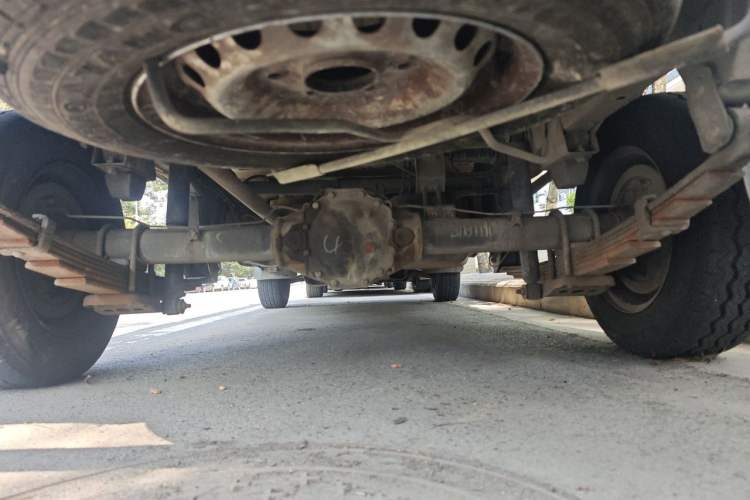 Used Wuling Rongguang New Truck 2018 1.5L Single-Row L3C Chassis Rear