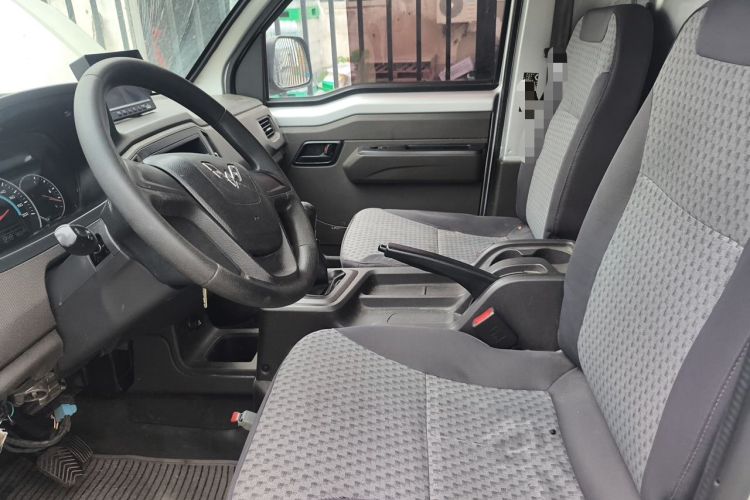 Used Wuling Rongguang New Truck 2019 1.8L Single-Row China VI LJ479Q6 Left Front Seat