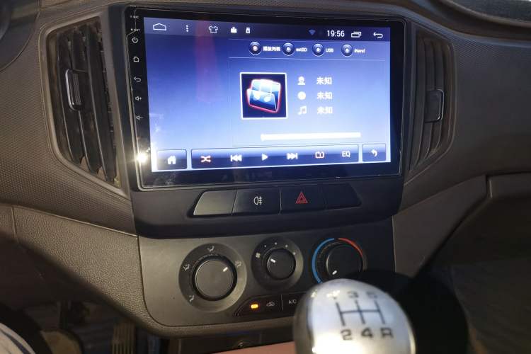 Used Wuling Rongguang New Truck 2019 1.8L Double-Cab China VI Standard LJ479Q6 Audio And AC Panel