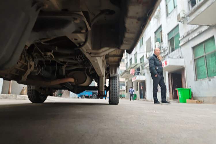 Used Wuling Rongguang New Truck 2019 1.8L Single-Row China VI LJ479Q6 Chassis Front Left
