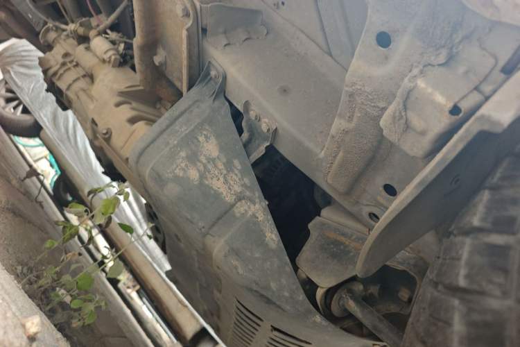 Used Wuling Rongguang New Truck 2019 1.5L Single-Row China VI L3C Chassis Front Right