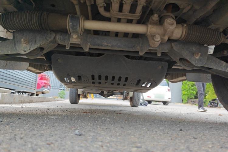 Used Wuling Rongguang New Truck 2019 1.5L Single-Row China VI L3C Chassis Front