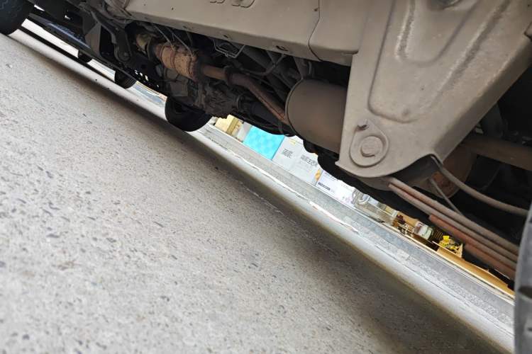 Used Wuling Rongguang New Truck 2019 1.5L Single-Row China VI L3C Chassis Rear Left