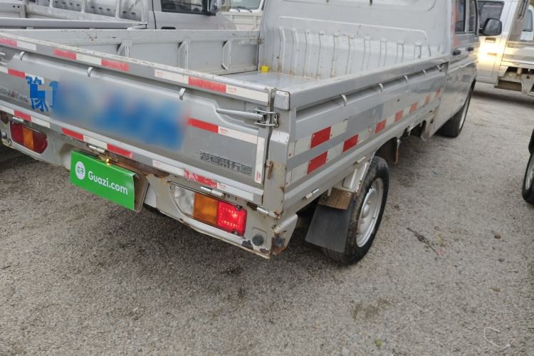 Used Wuling Rongguang New Truck 2019 1.5L Double-Cab China VI L3C Exterior 3