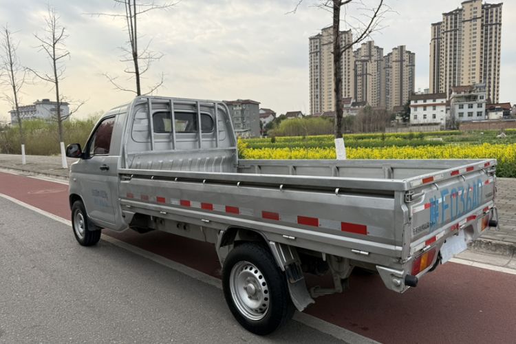 Used Wuling Rongguang New Truck 2019 1.5L Single-Row China VI L3C Exterior 3