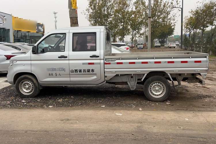 Used Wuling Rongguang New Truck 2019 1.5L Double-Cab China VI L3C Exterior 5