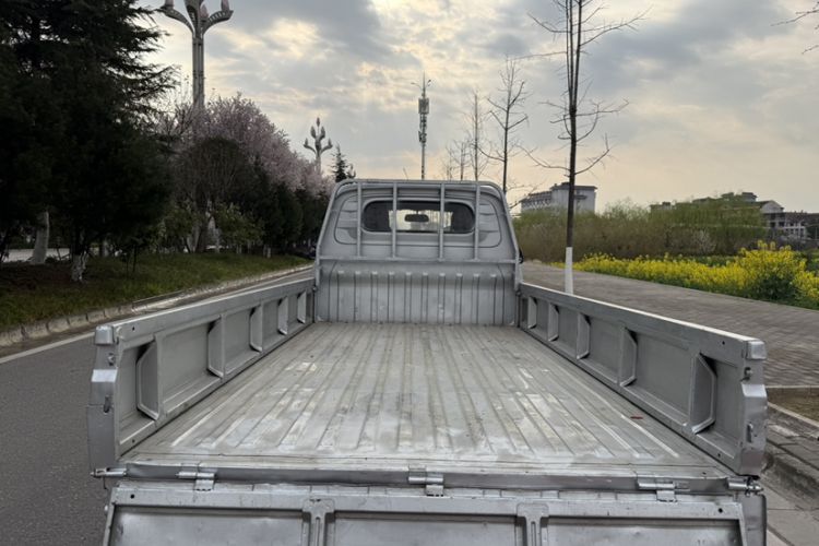 Used Wuling Rongguang New Truck 2019 1.5L Single-Row China VI L3C Exterior 6