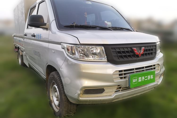 Used Wuling Rongguang New Truck 2019 1.8L Double-Cab China VI Standard LJ479Q6 Front Right 45 Deg