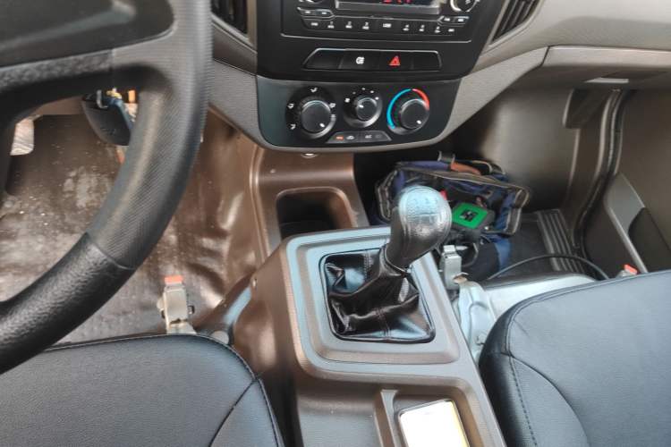 Used Wuling Rongguang New Truck 2019 1.8L Single-Row China VI LJ479Q6 Gear Lever