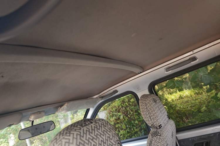 Used Wuling Rongguang New Truck 2019 1.5L Double-Cab L3C Headliner