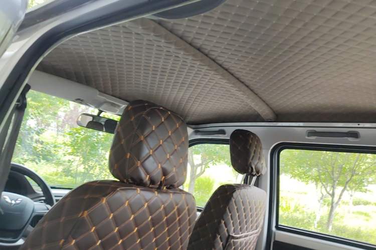 Used Wuling Rongguang New Truck 2019 1.8L Double-Cab China VI Standard LJ479Q6 Headliner